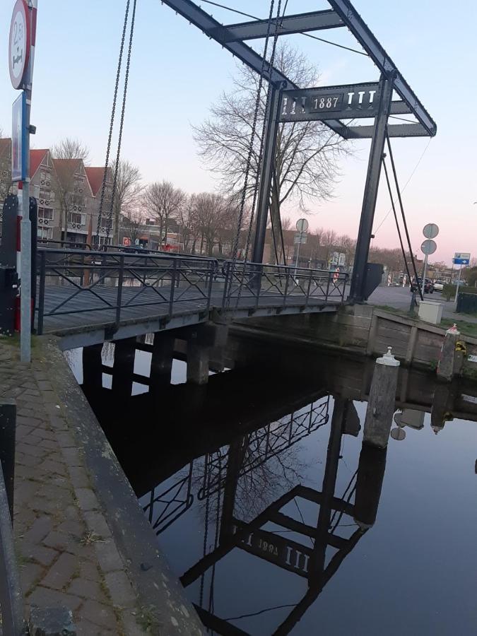 Lekkerwegbijleeuwen, 1 Minuut Naar Hartje Centrum Снек Екстер'єр фото