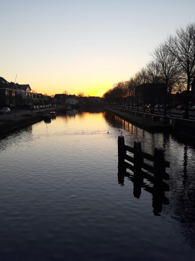 Lekkerwegbijleeuwen, 1 Minuut Naar Hartje Centrum Снек Екстер'єр фото